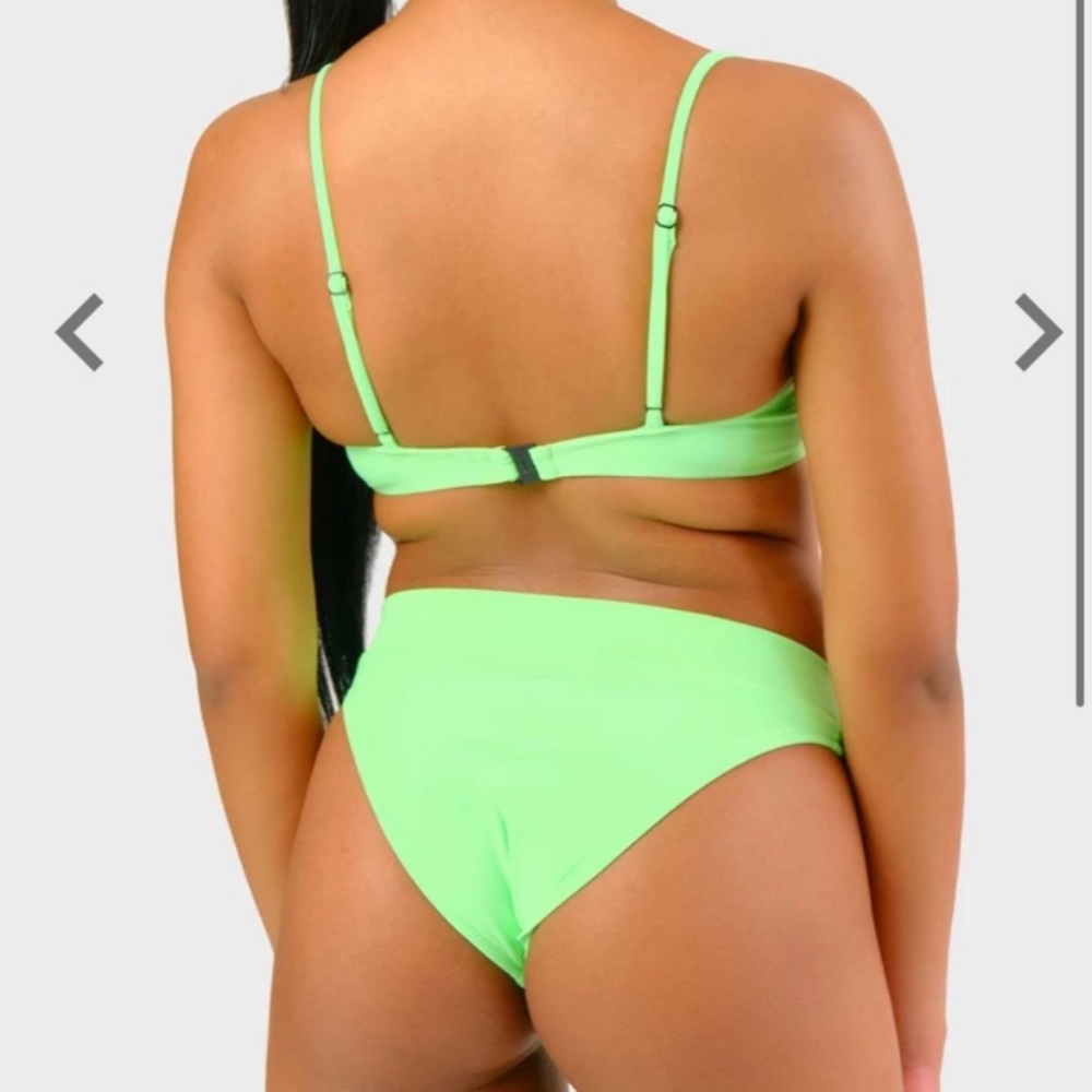 NWT Blackbough neon lime green bikini bottom
